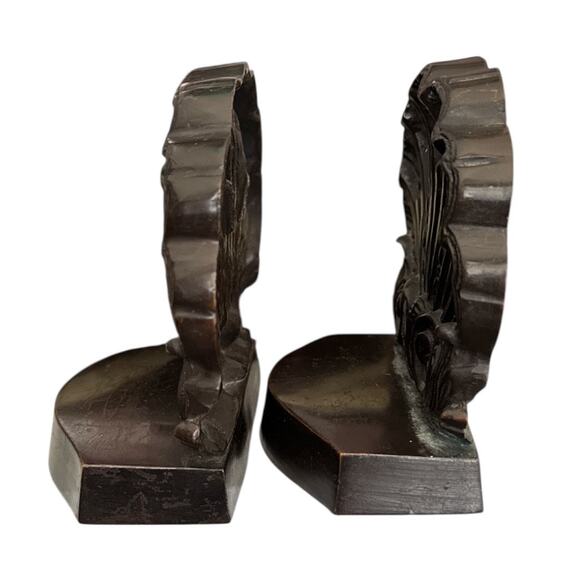 Vintage Bronze Look Ornate Victorian Swirl Shell Bookend Set - Picture 4 of 10